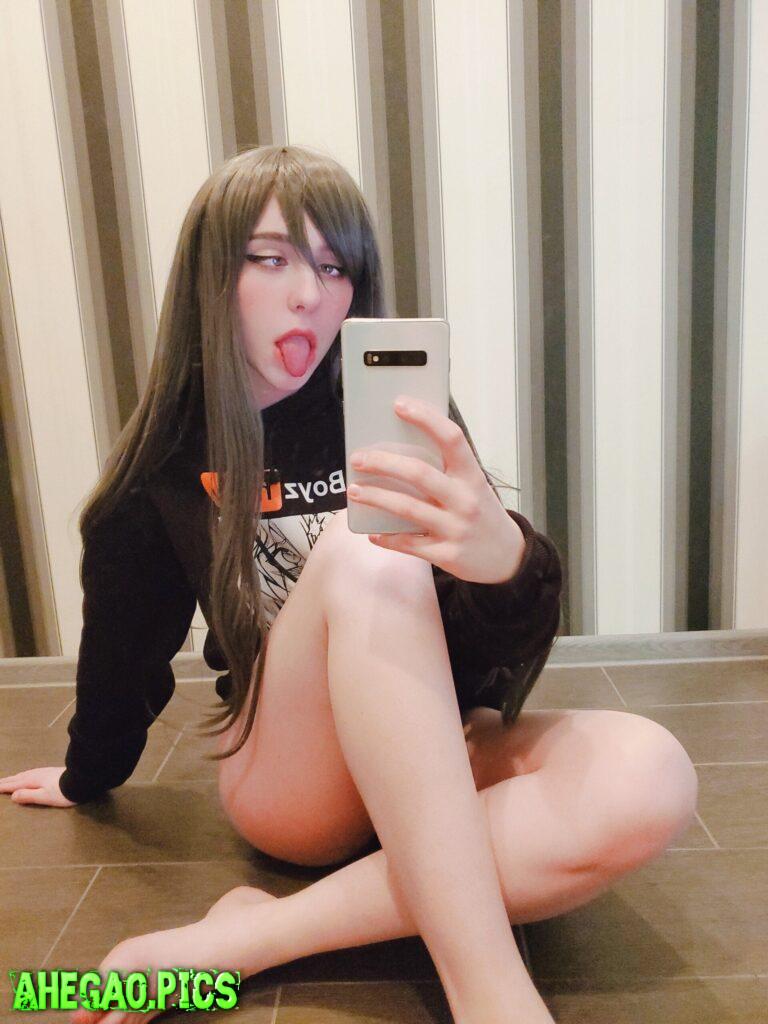 Mirror ahegaos are the best ahegaos