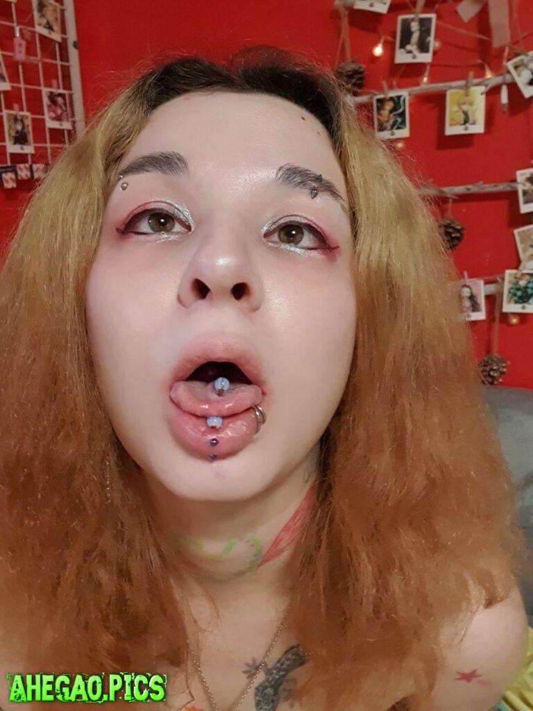 Use my face like a toy