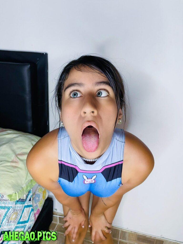 I'm a Cosplay Ahegao slut and I love it!!