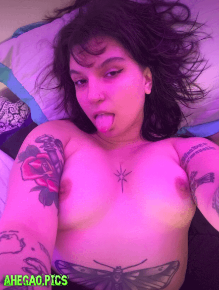 Would u cum on my face or down my throat?