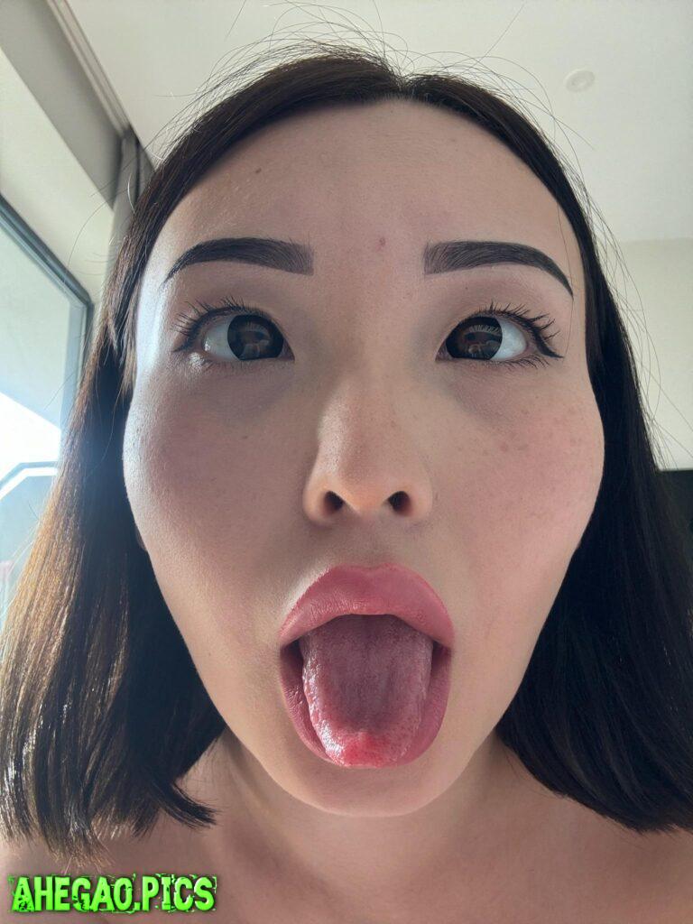Open my mouth wider