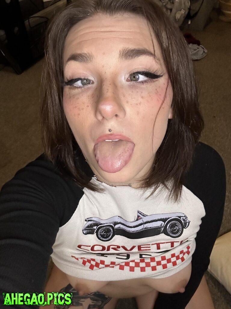 You have to put your dick in my mouth each time you watch a new anime episode, fair?
