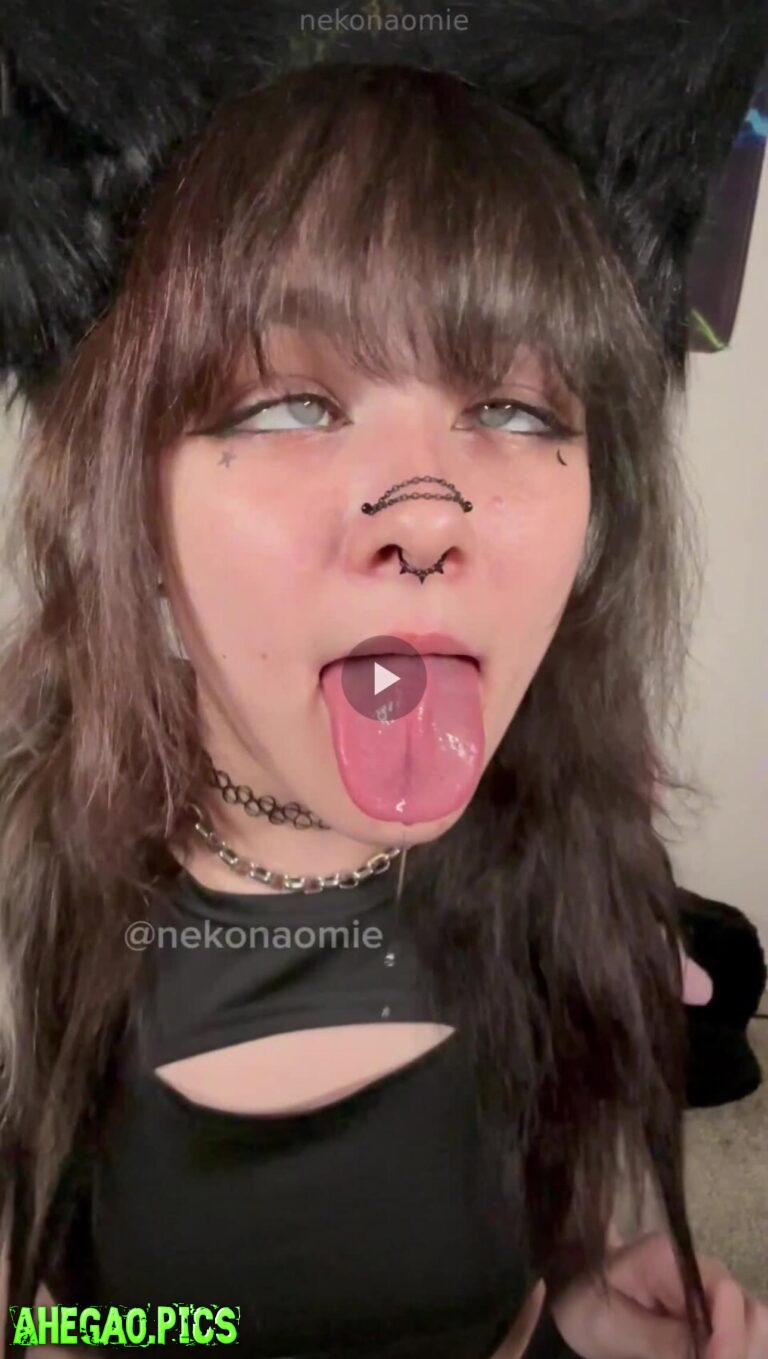 i can’t stop thinking about sucking your cock