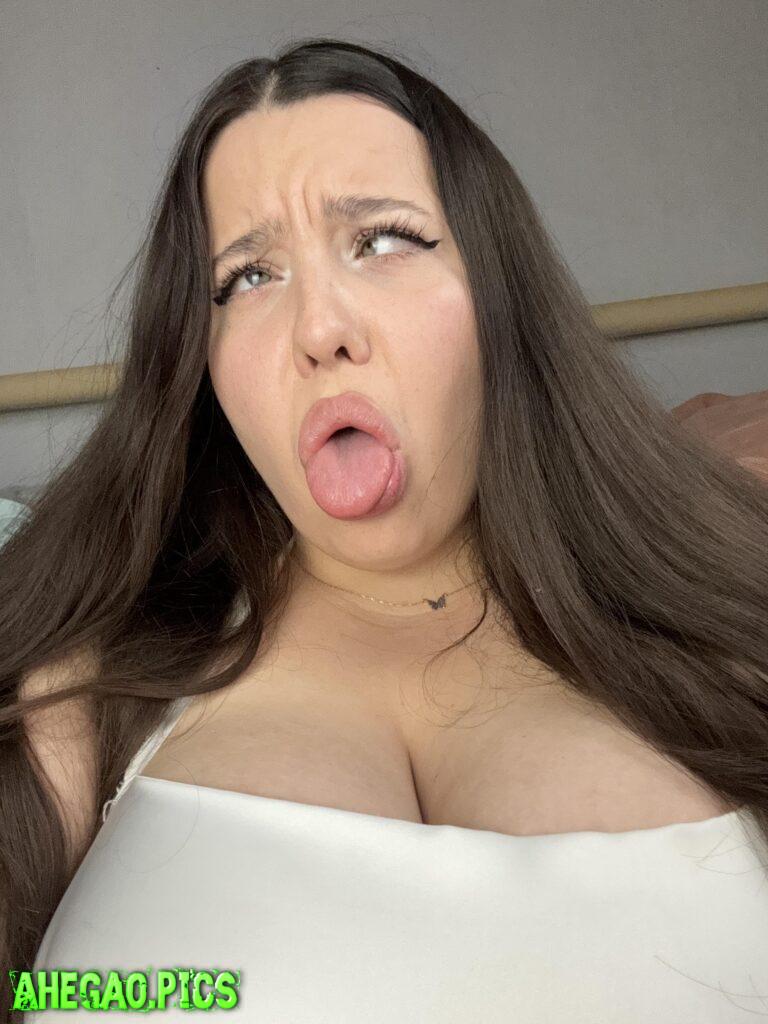 this ahegao makes you pretty damn hard, doesn't it