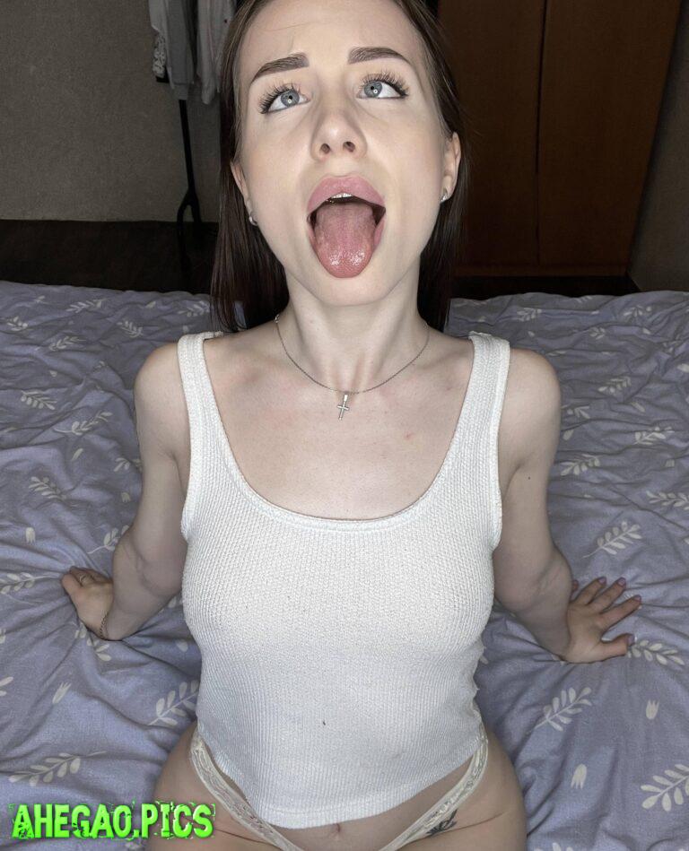 Ahegao allows me to express the emotion of how I want you
