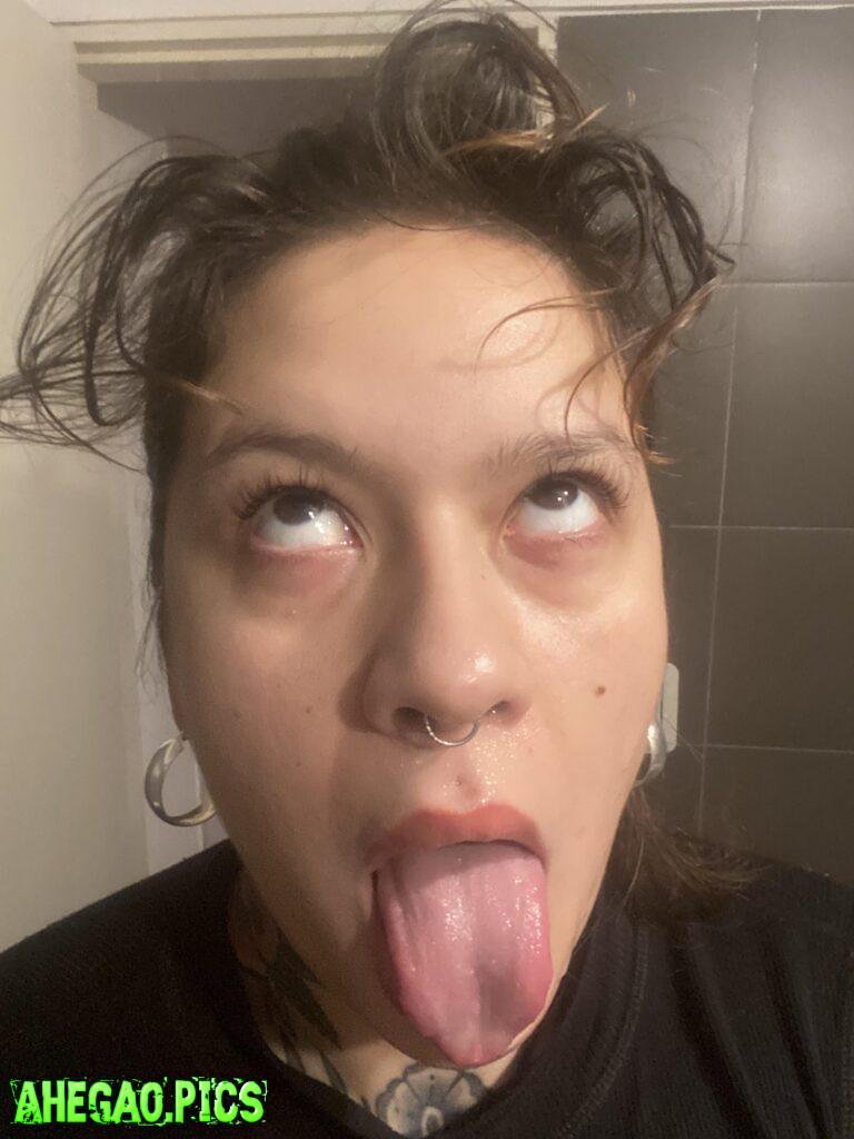 A strong blowjob leaves your hair and eyes like this