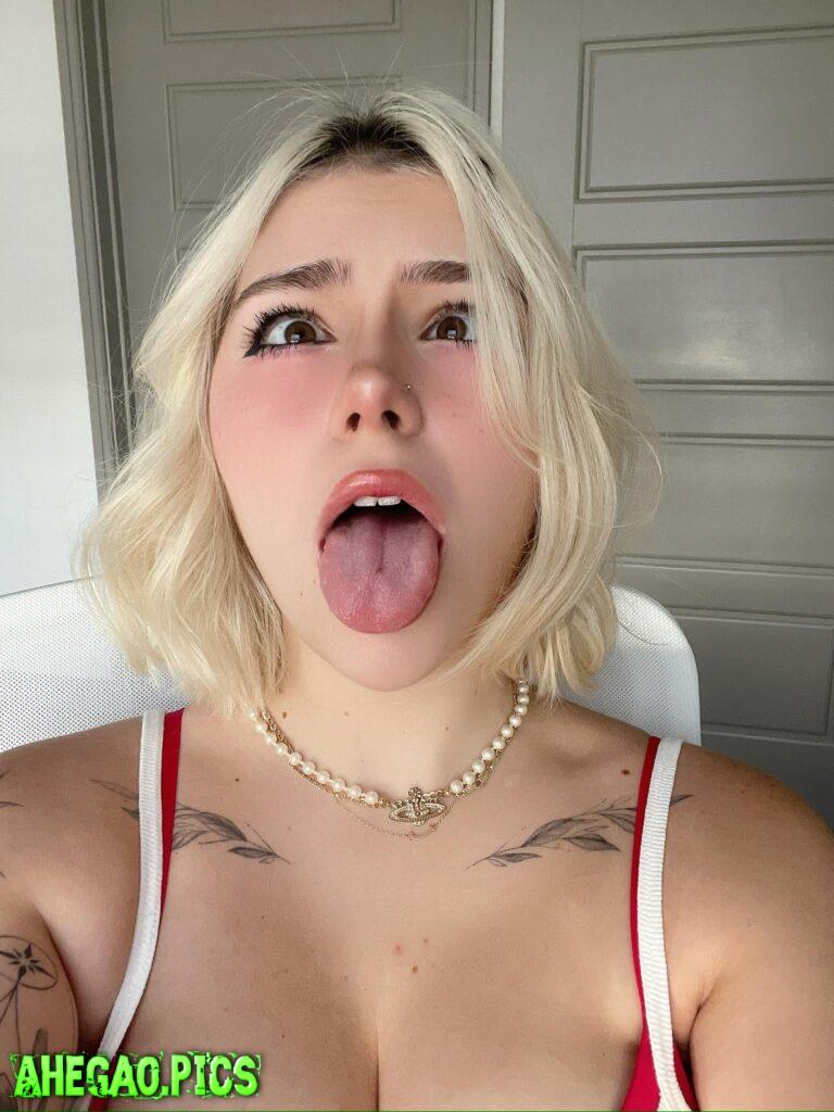 Someone who can make me look like this is what I need :3