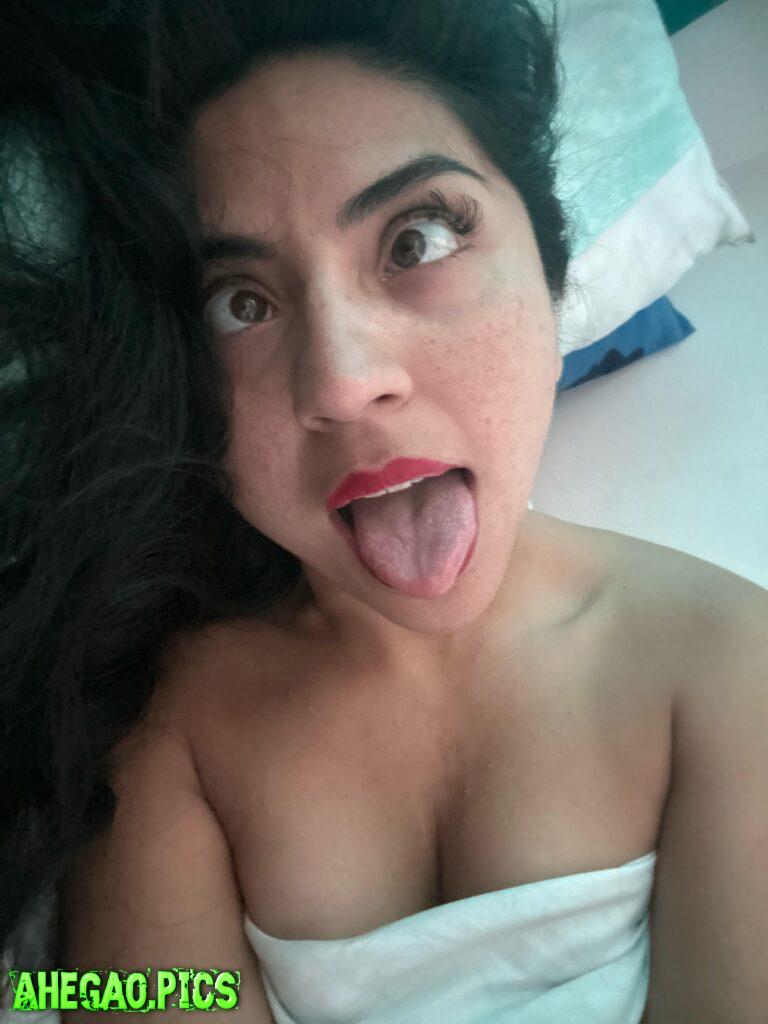Just waking up waiting for your hot milk here
