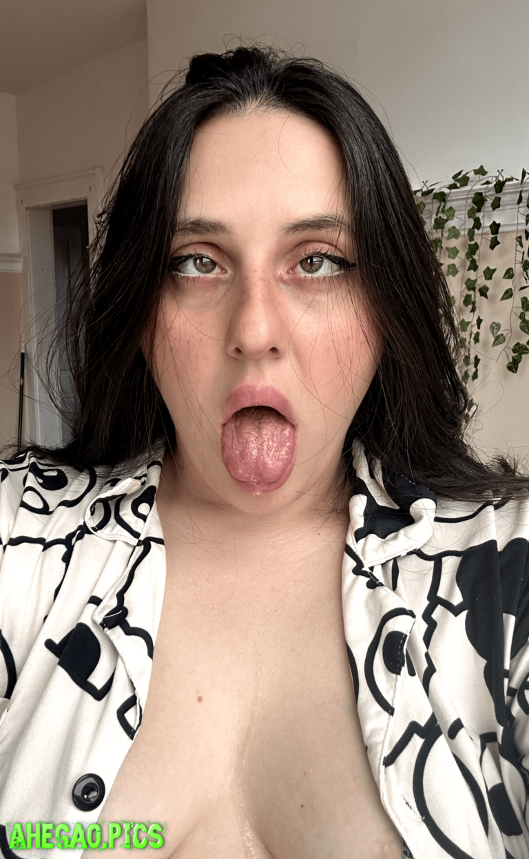 Put your dick in my mouth