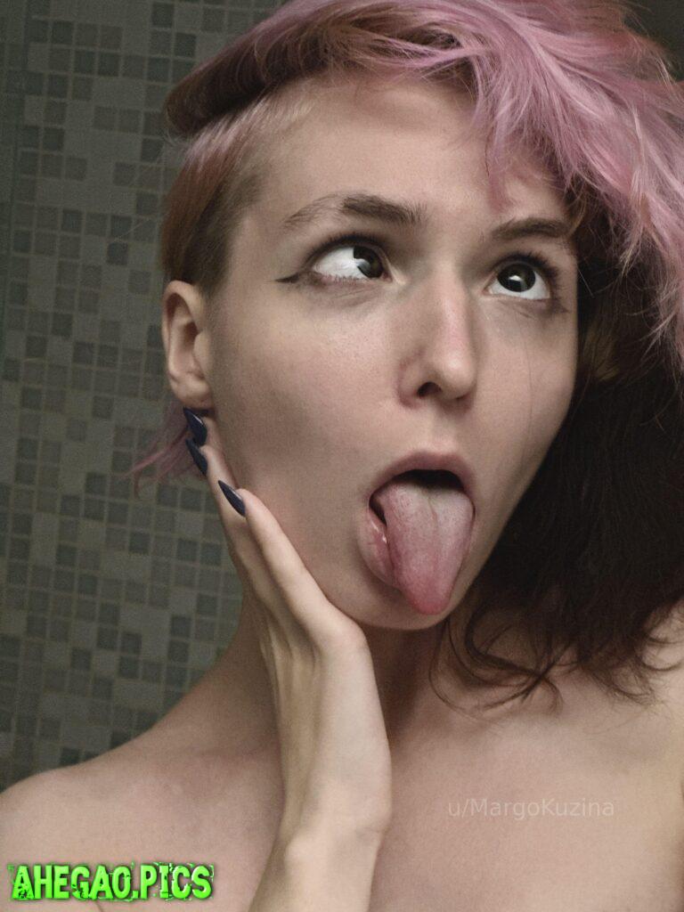 alt girl pulling a wild face